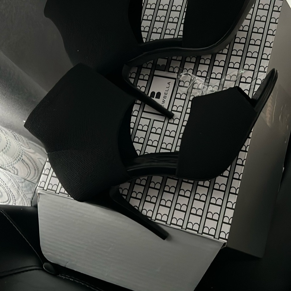 Chic Black High Heel Sandals